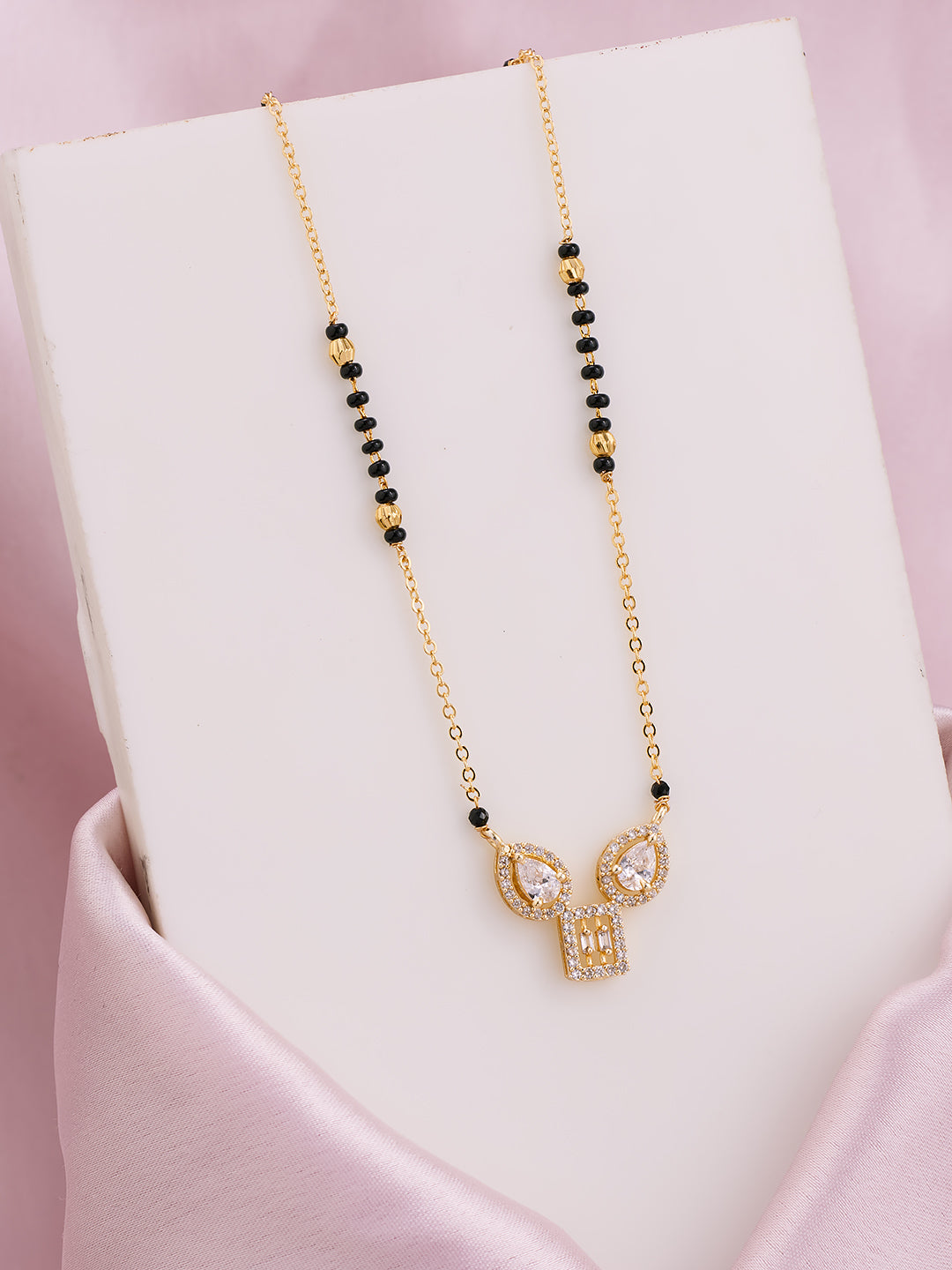Elira Mangalsutra