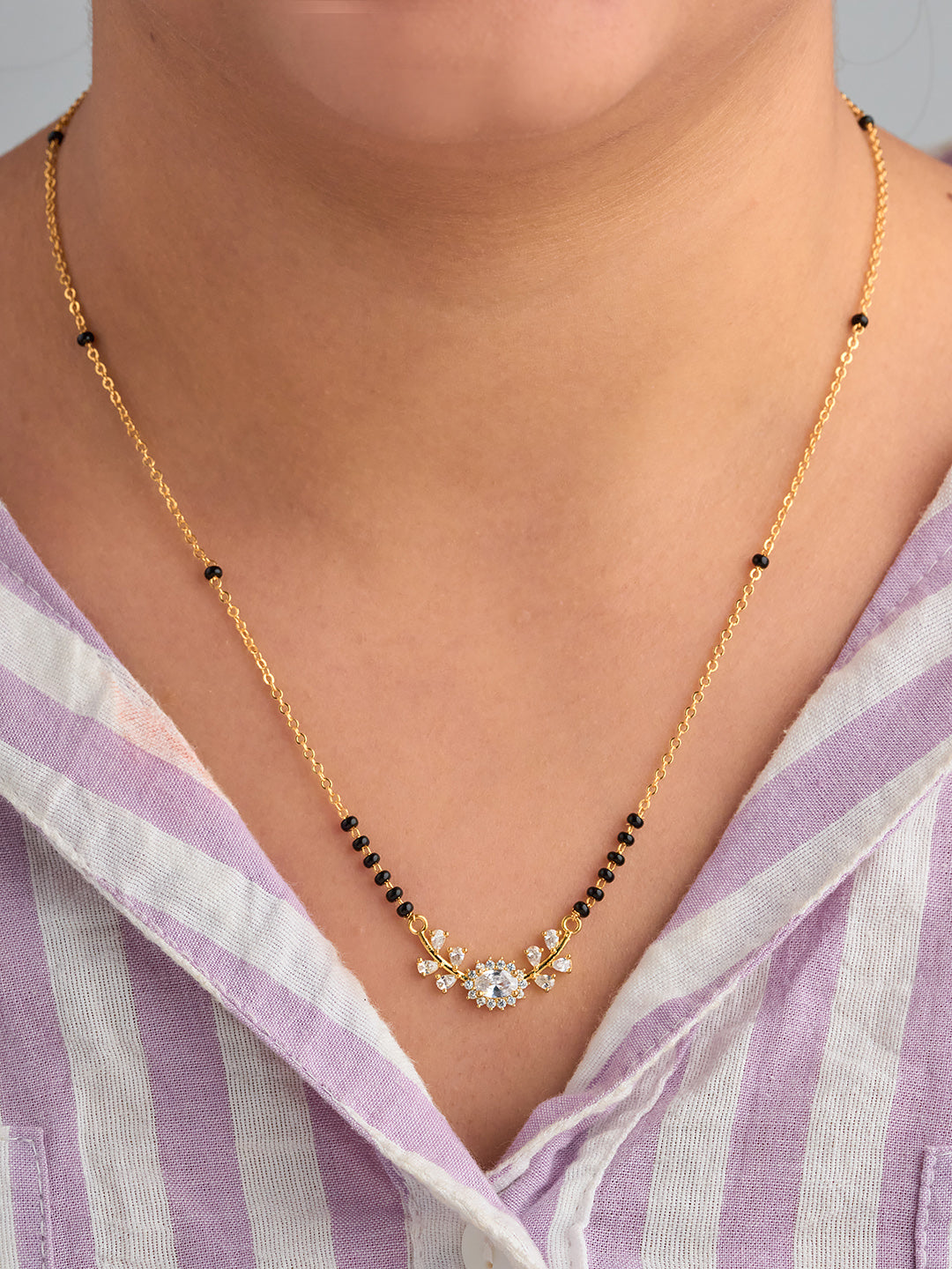 Vyomika Mangalsutra