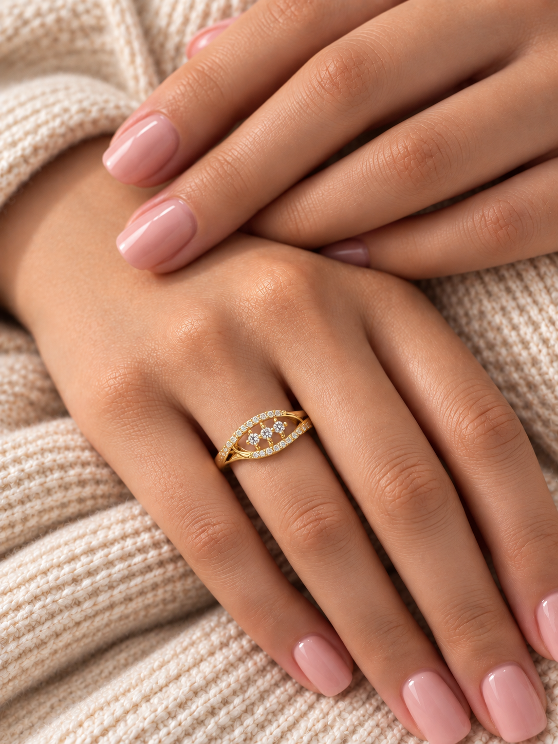 Elara Luxe Eye Ring