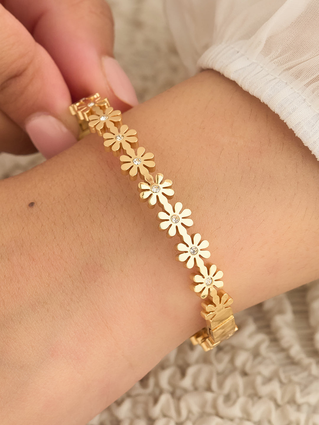 Florielle Daisy Women’s Bracelet