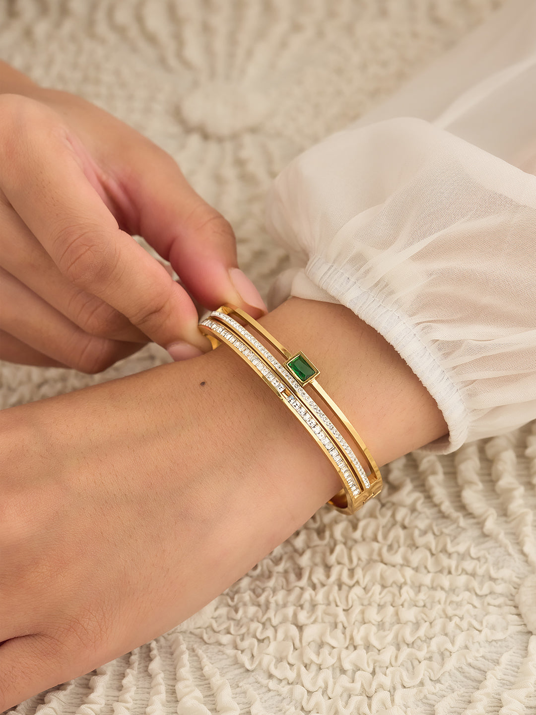Emerelle Luxe Women’s Bracelet