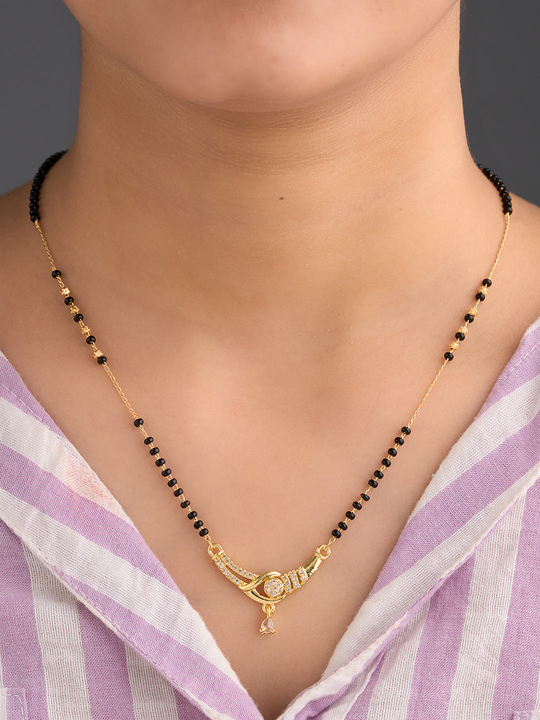 Sculpted Gold Mangalsutra