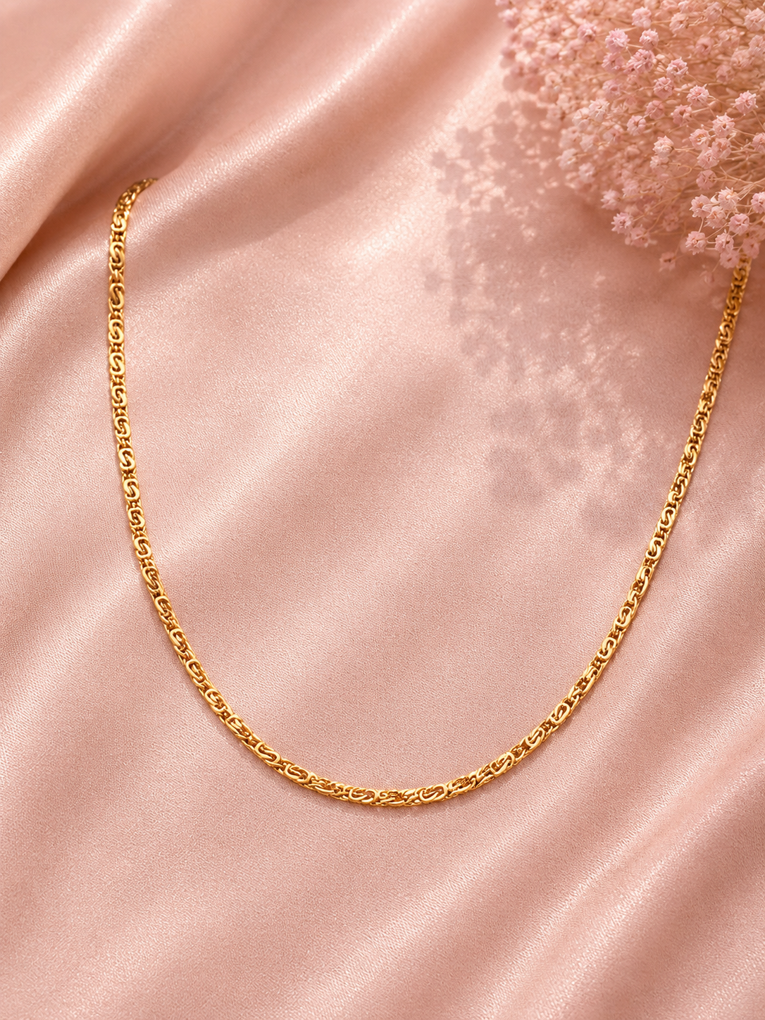 Elara Ovaline Link Chain