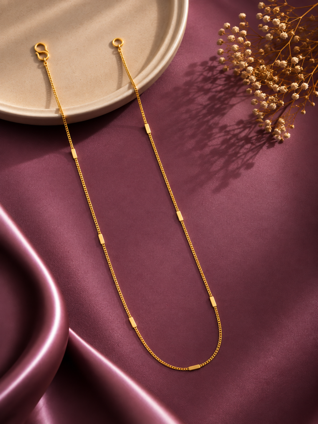 Elara Luxe Bar Chain