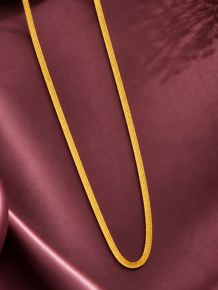 Elvaya Sleek Mesh Chain Necklace