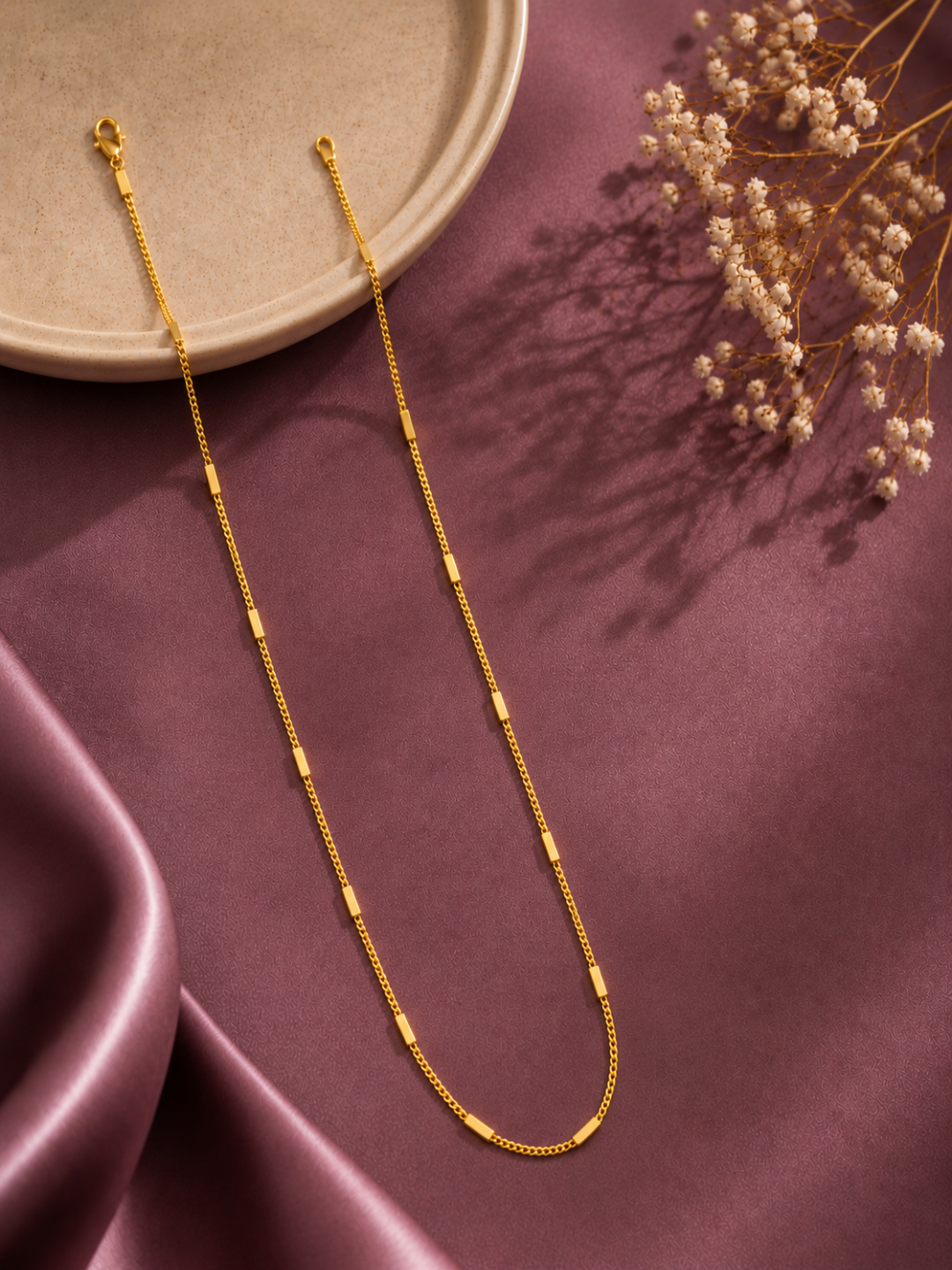 Elara Bar Gold Chain