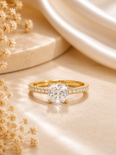Elara Solitaire Round-Cut Women’s Ring