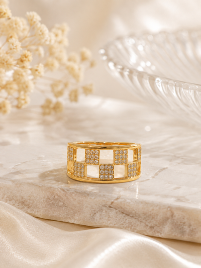 Zayelle Grid Ring
