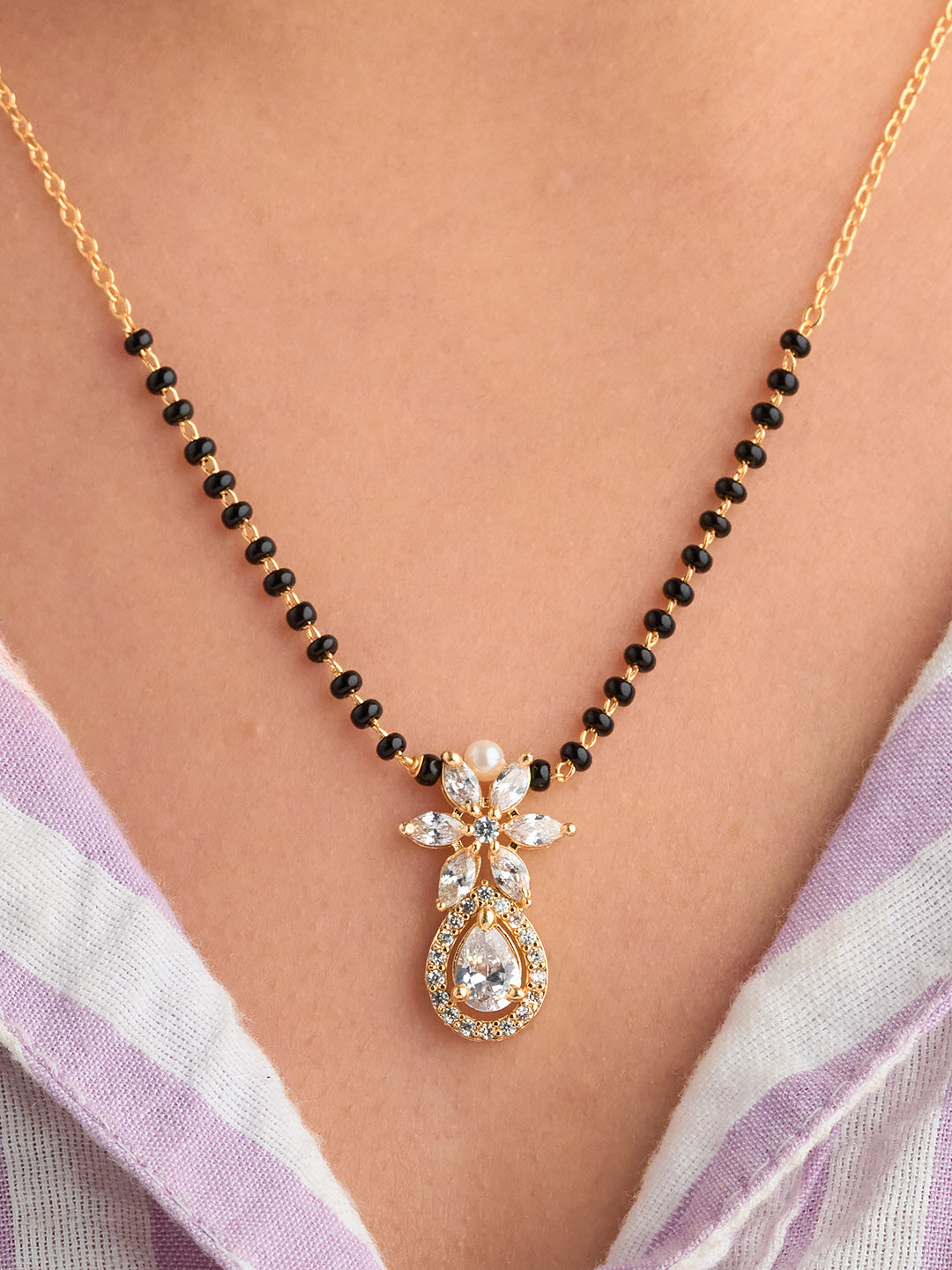 Floral Elegance Mangalsutra
