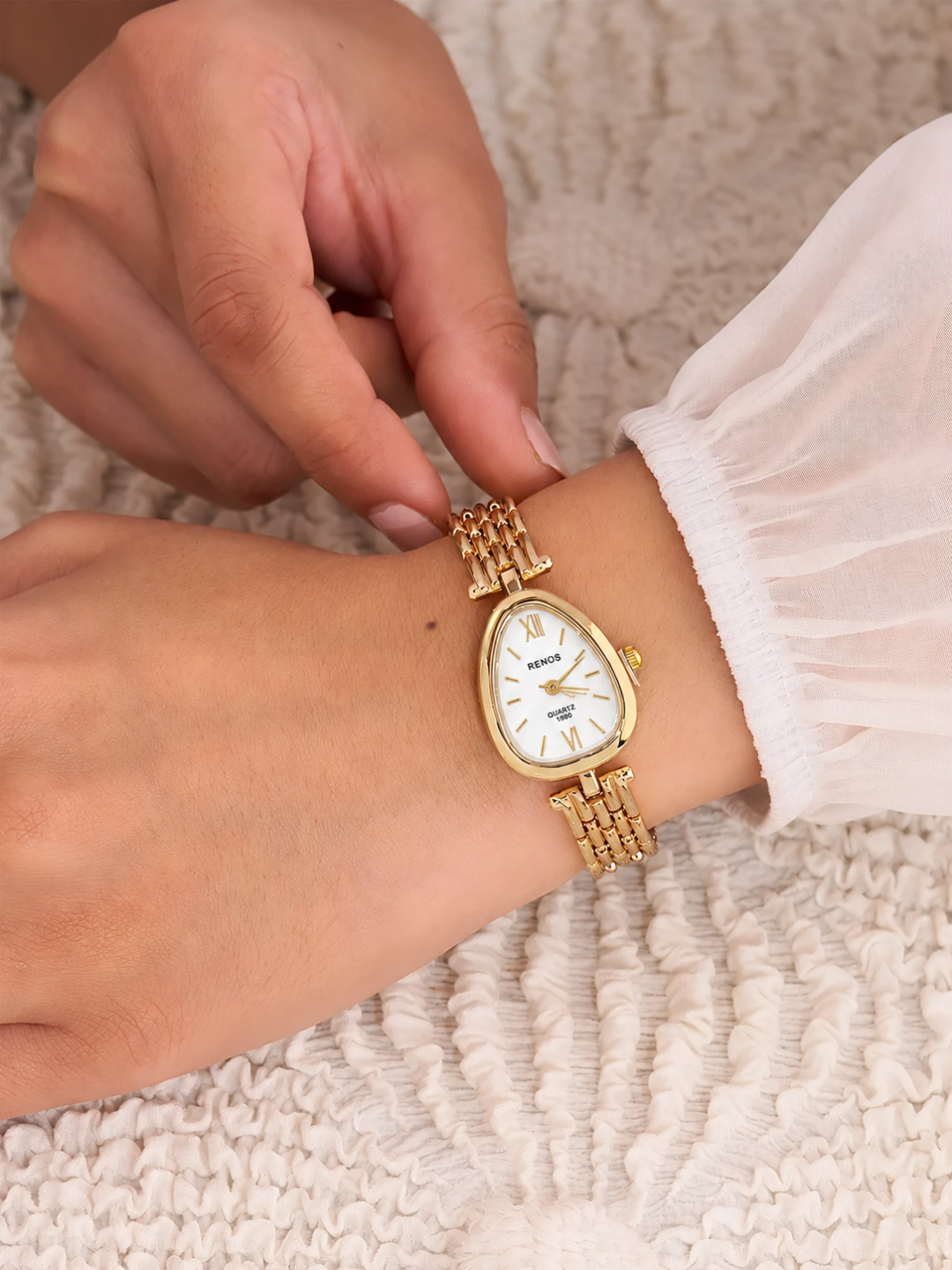 White Teardrop Women’s Watch