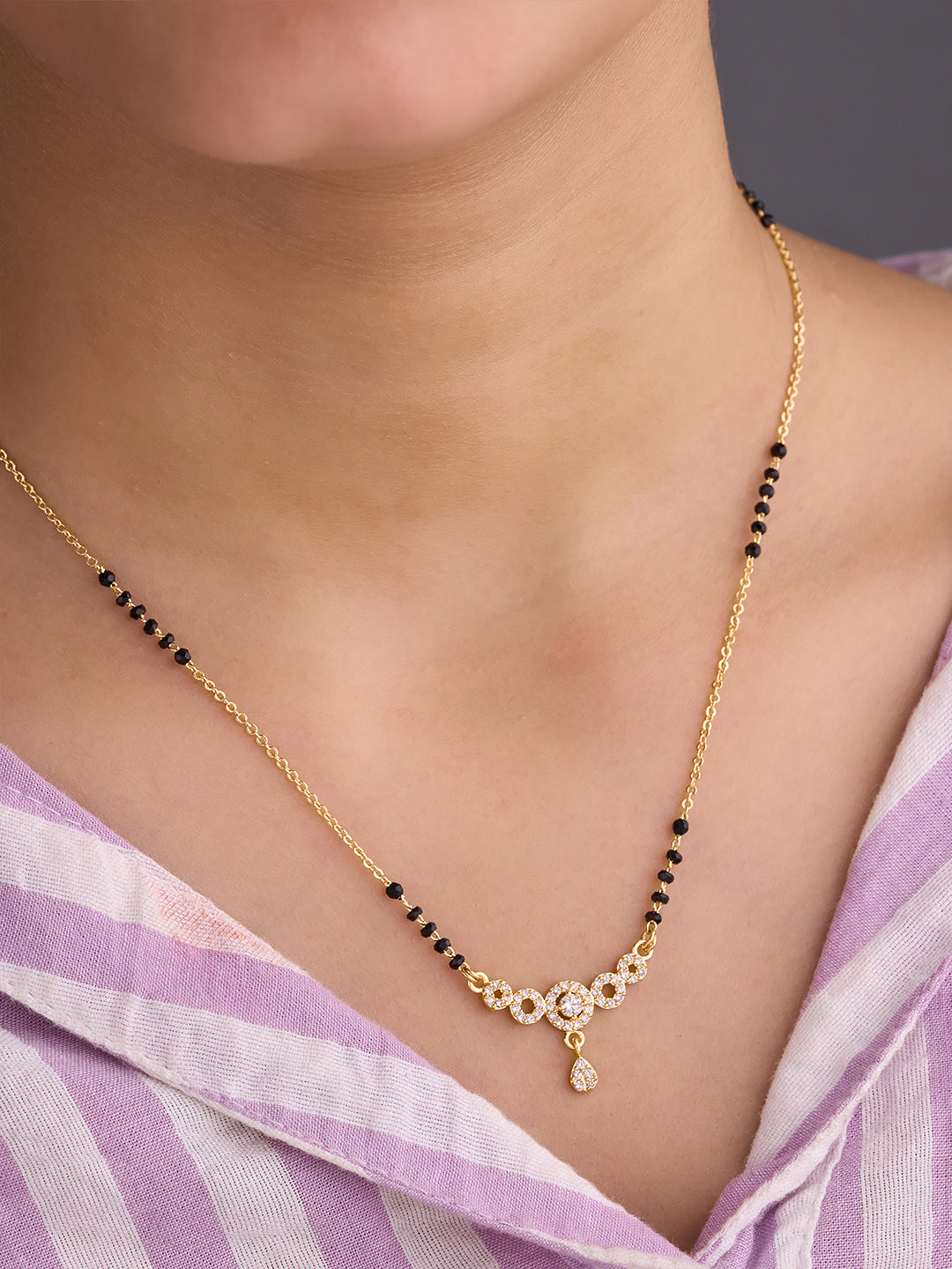 Aarinya Halo Mangalsutra