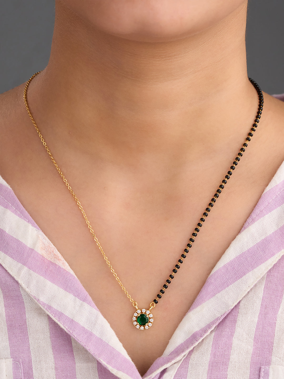 Emerald Halo Mangalsutra