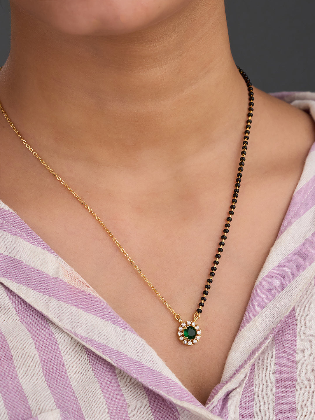 Emerald Halo Mangalsutra