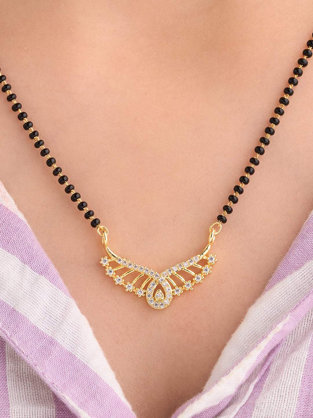 Aurelia Teardrop Floral Mangalsutra