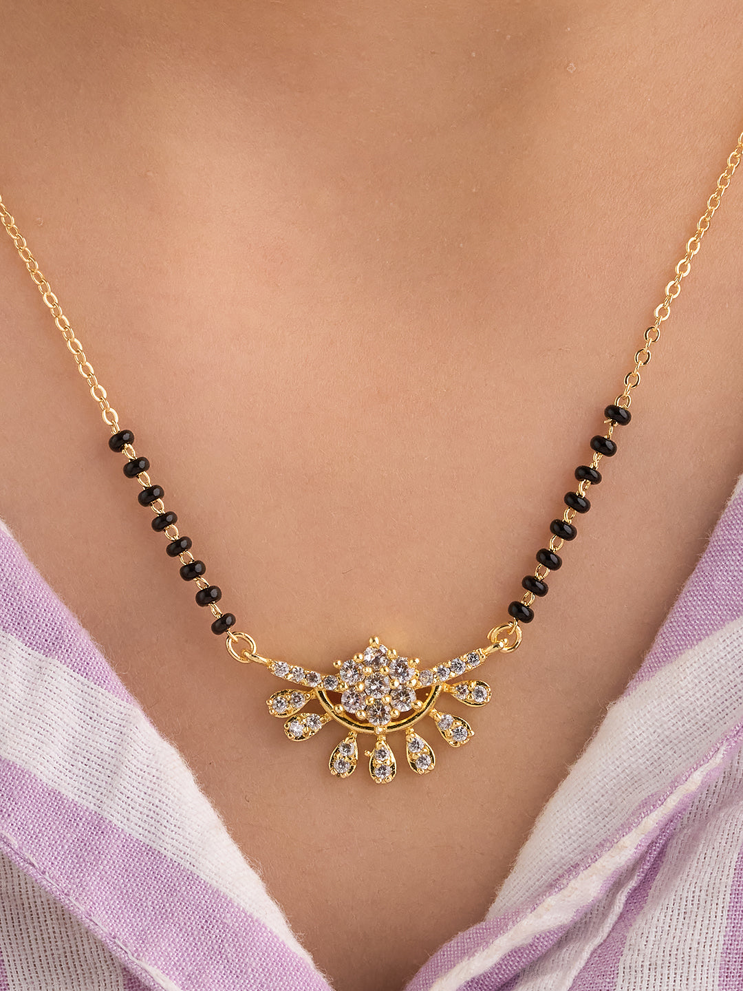 Elara Floral Mangalsutra