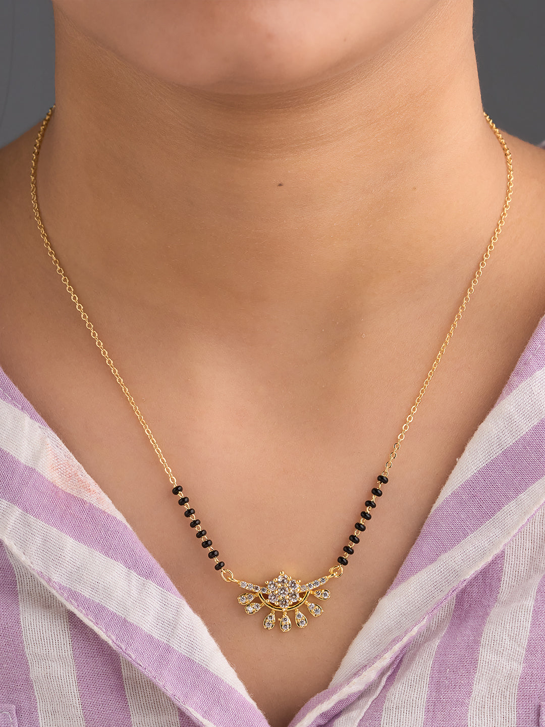 Elara Floral Mangalsutra