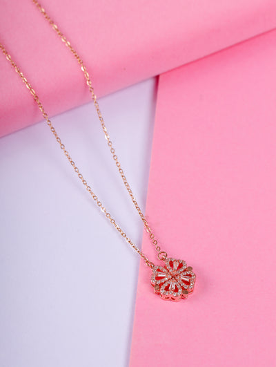 Rose Gold Clover Necklace