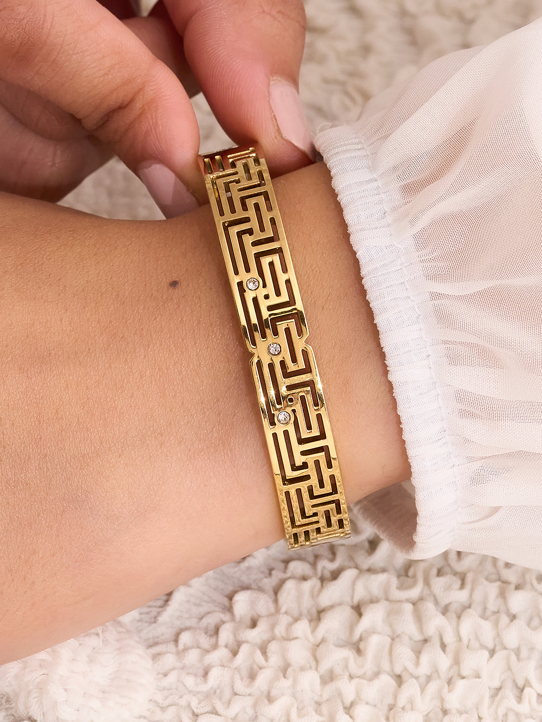 Elara Greek Maze Bracelet