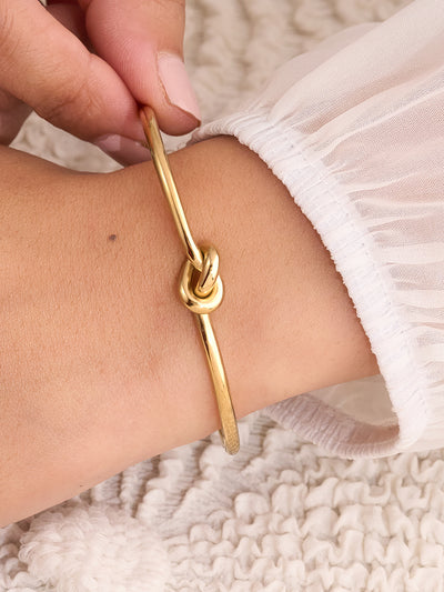 Elvanna Knot Accent Bracelet
