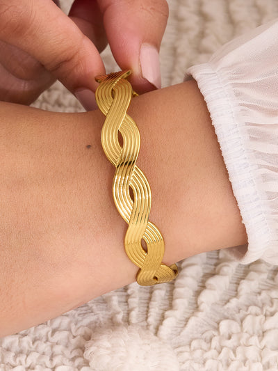 Elowen Twisted Ribbon Bracelet