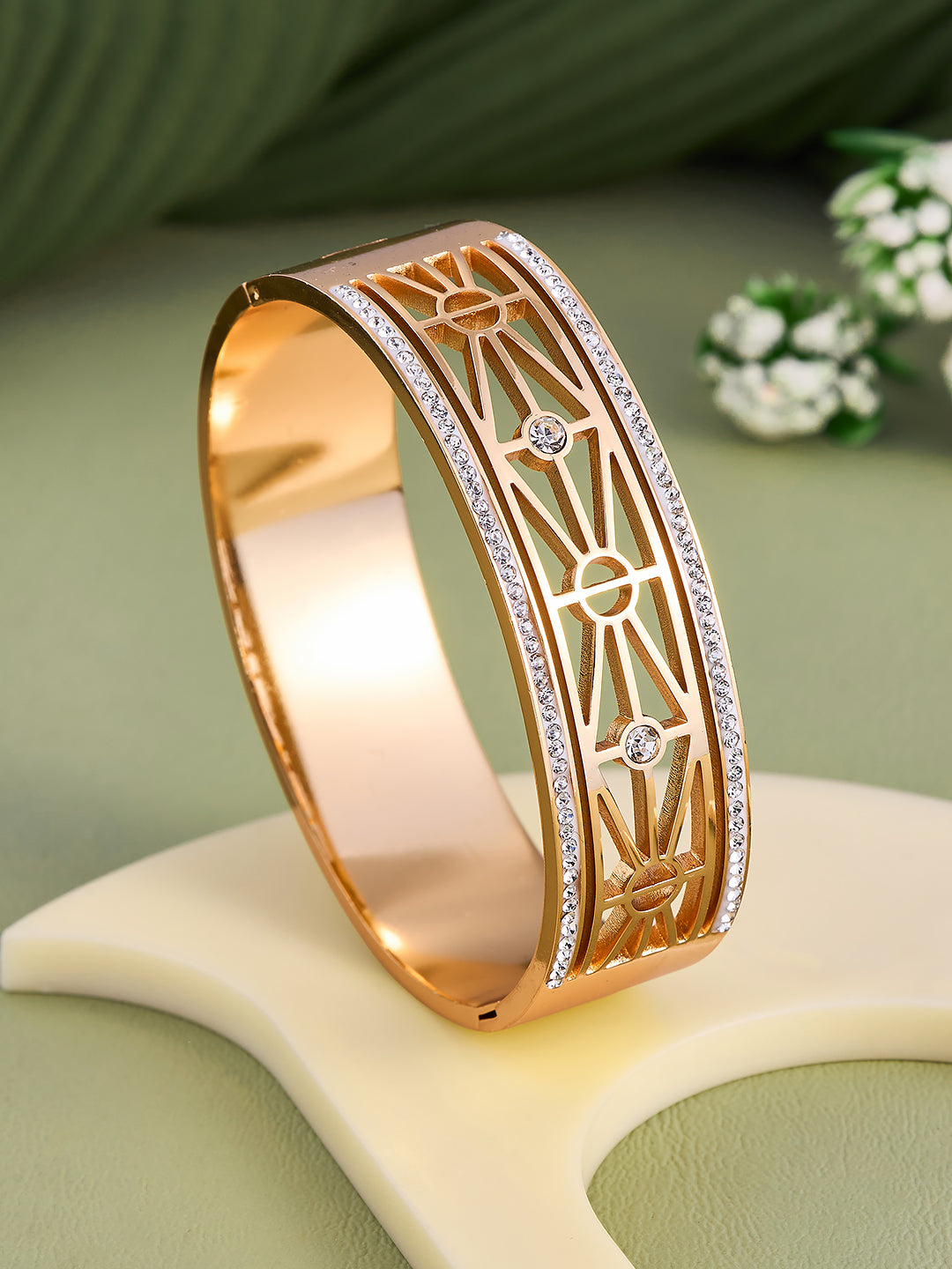 Regal Geometric Glow Bracelet