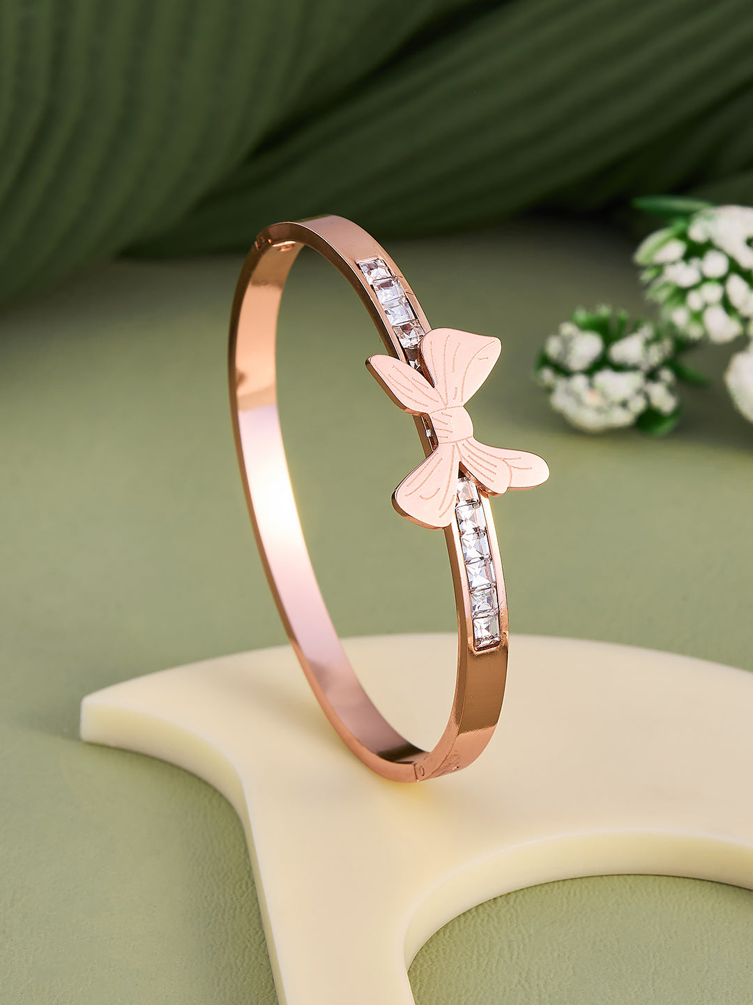 Flutter Glow Bracelet
