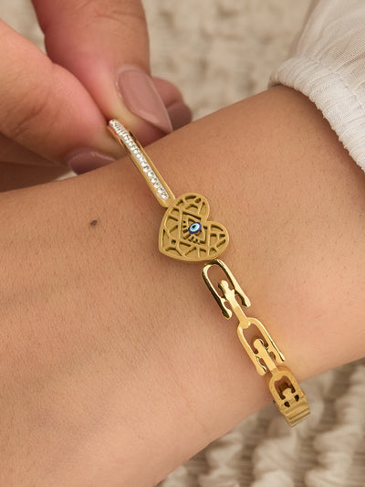 Evil Eye Heart Bracelet
