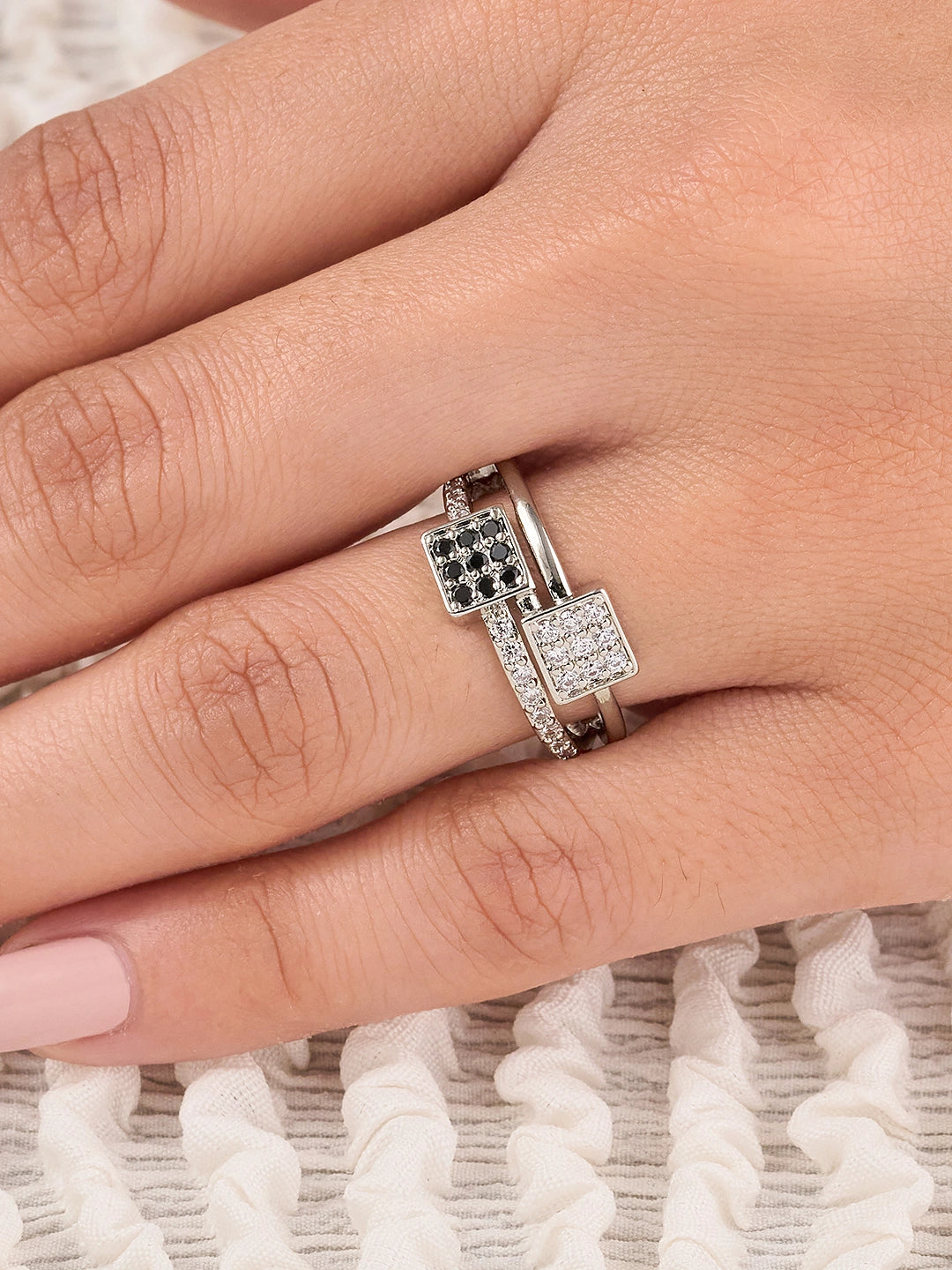 Zarelle Noir Luxe Ring