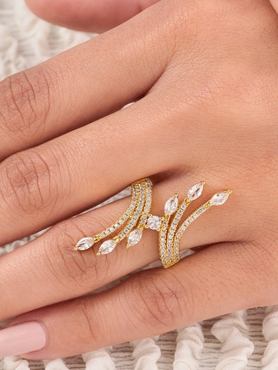 Elara Luxe Vine Ring