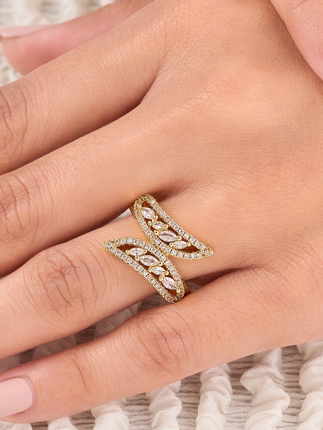 Elara Luxe Butterfly Ring