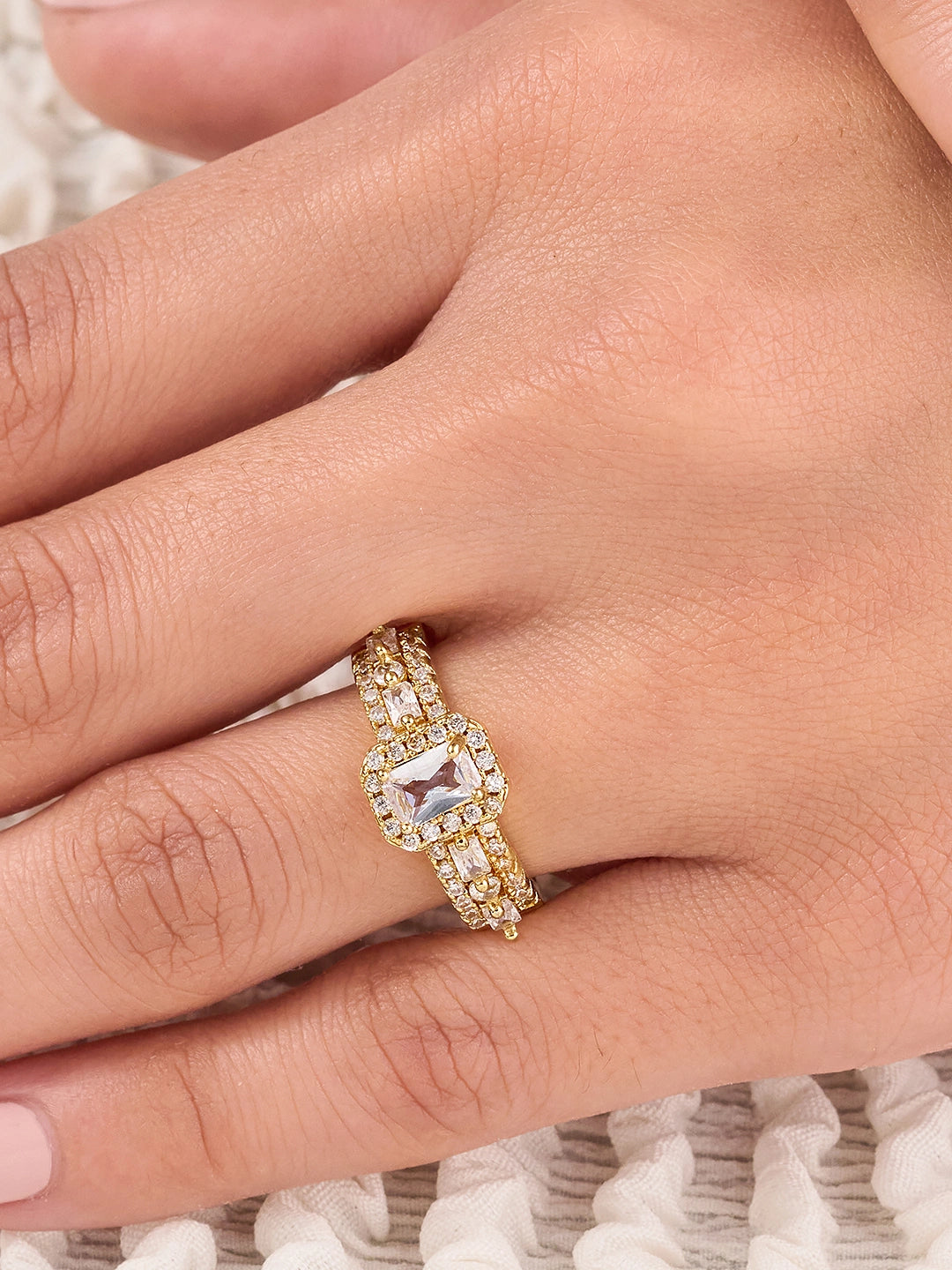 Elara Baguette Halo Women’s Ring