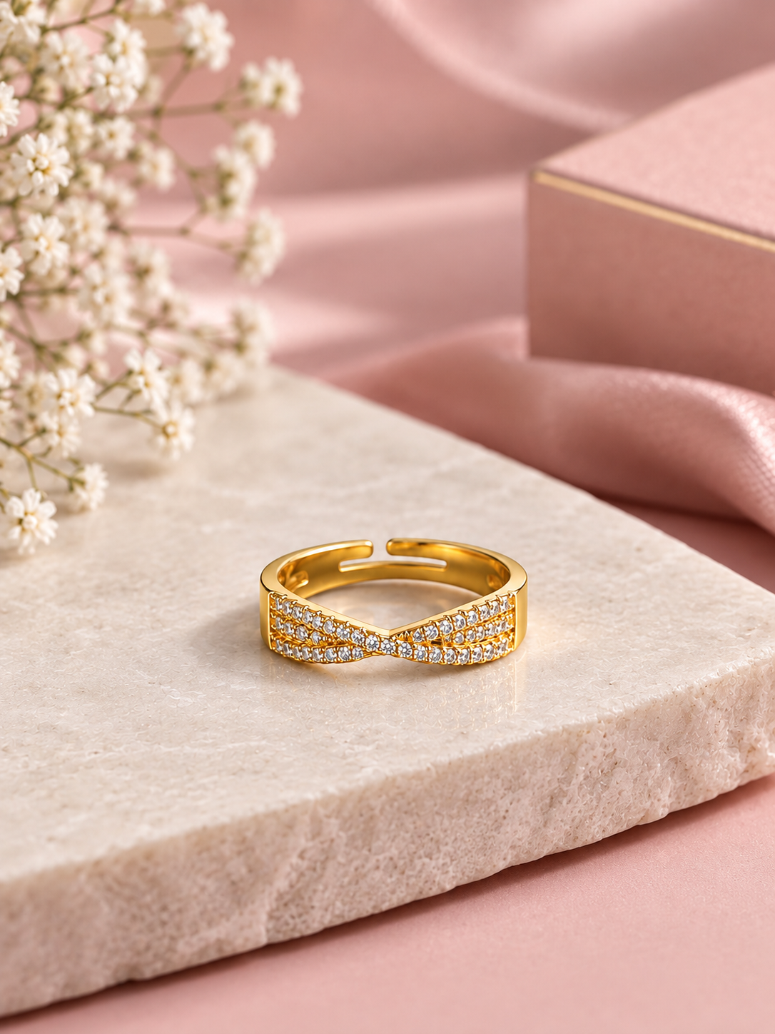 Virelia Bow Crystal Women’s Ring