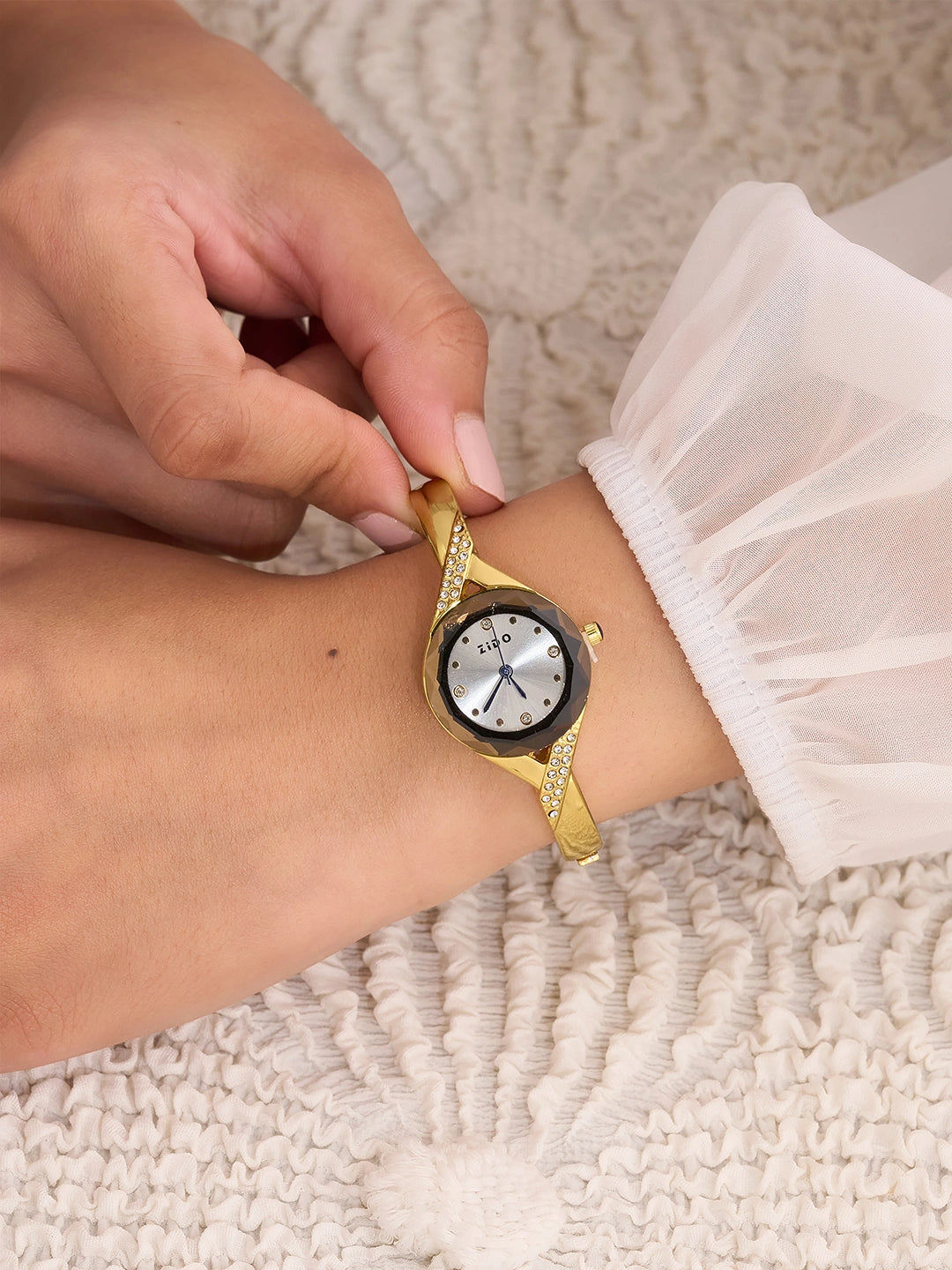 Elara Faceted Halo Women’s Watch