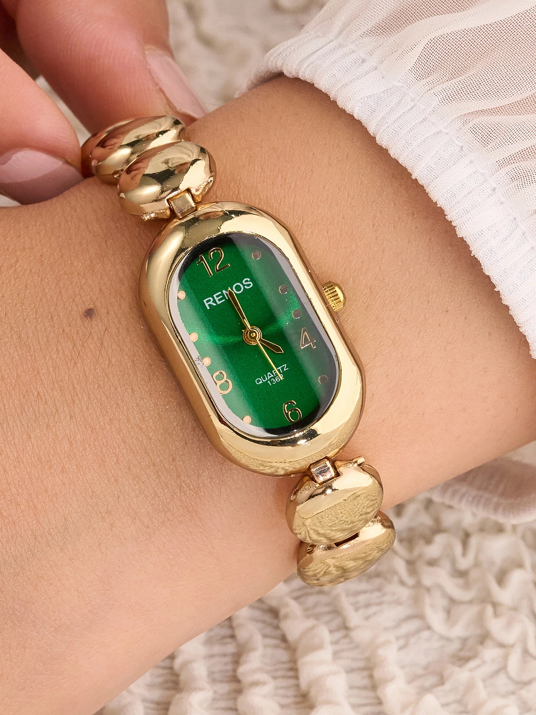 Elara Emerald Charm Women’s Watch