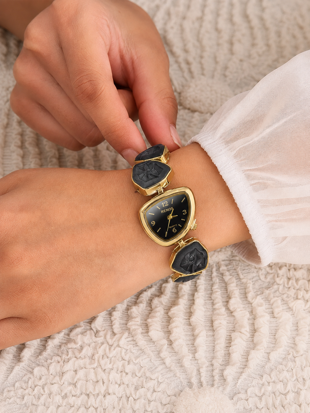 Noirelle Bloom Women’s Watch