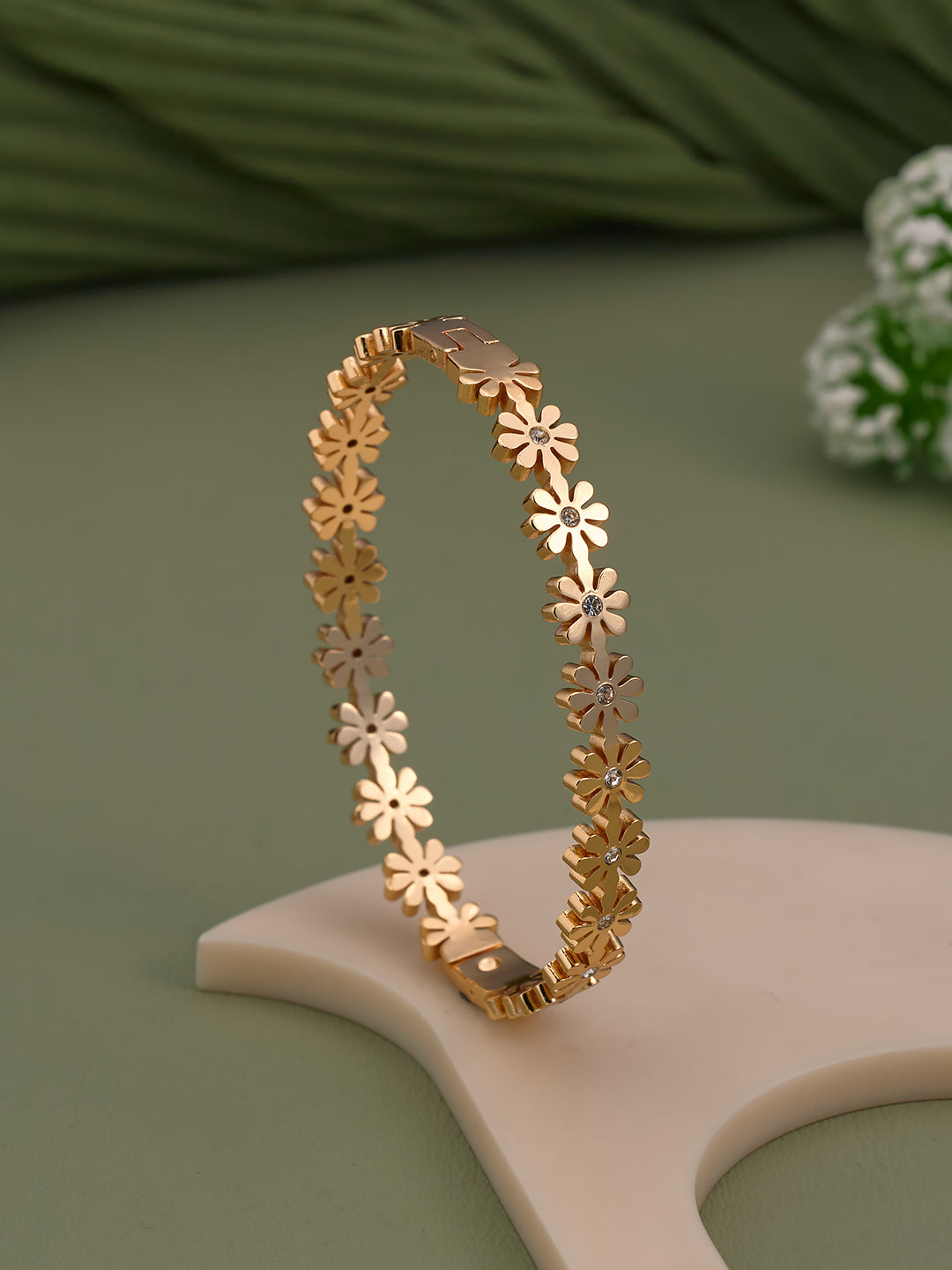 Florielle Daisy Women’s Bracelet