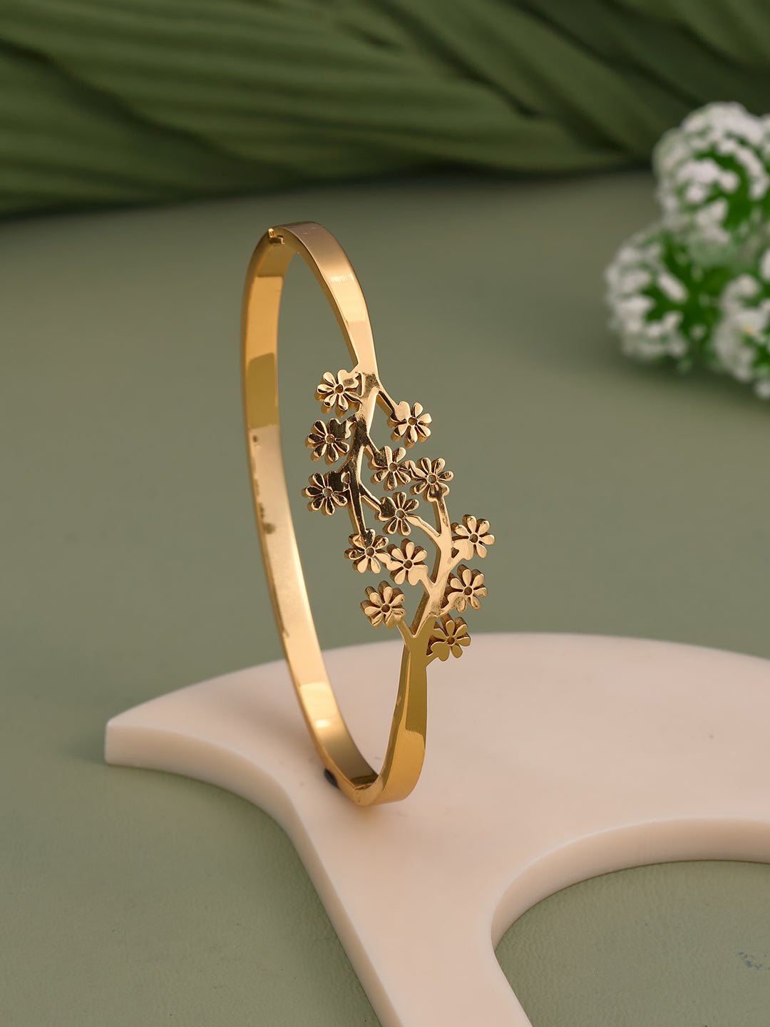 Blossora Vine Women’s Bracelet