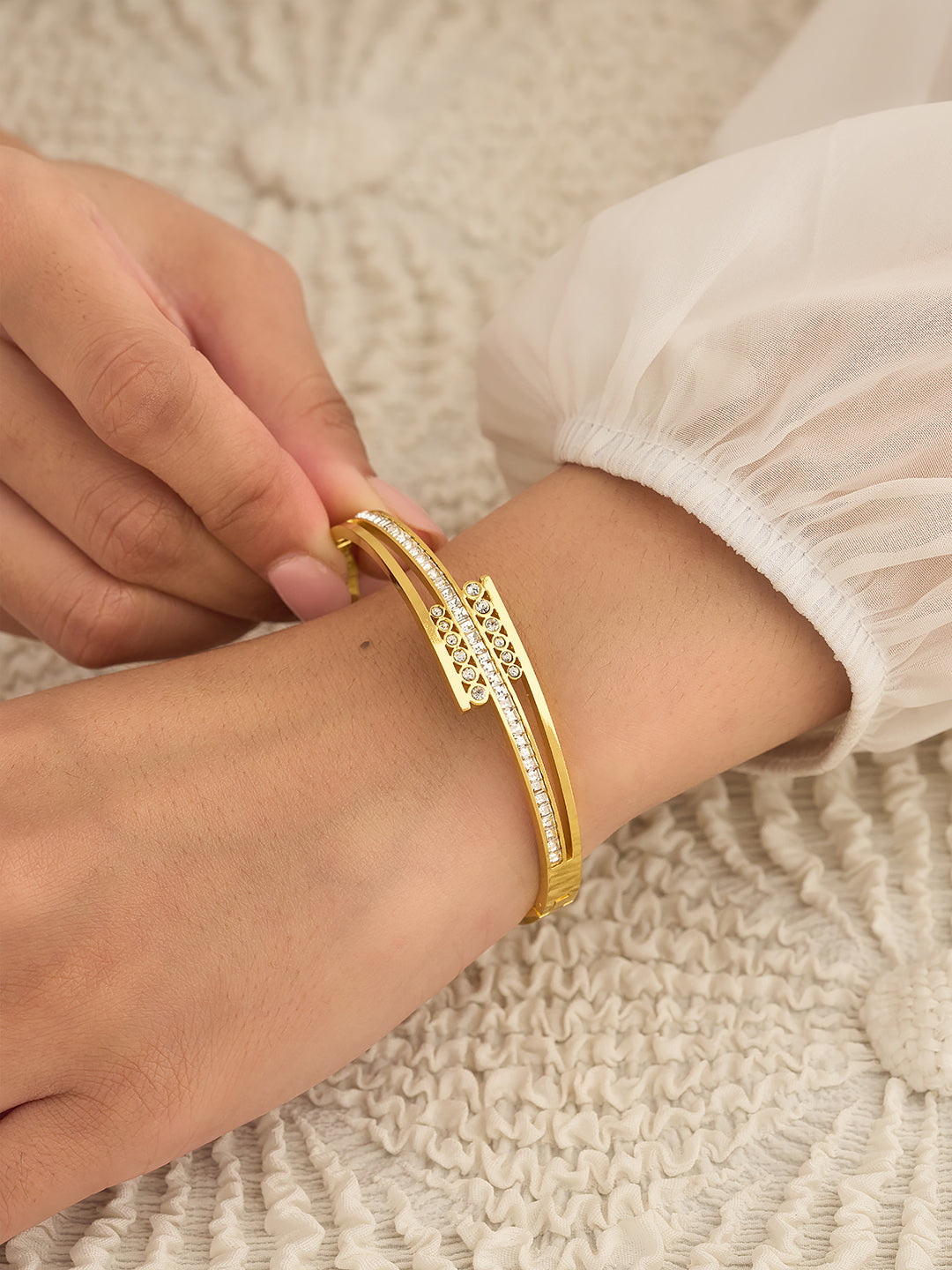 Aurevia Linea Women’s Bracelet