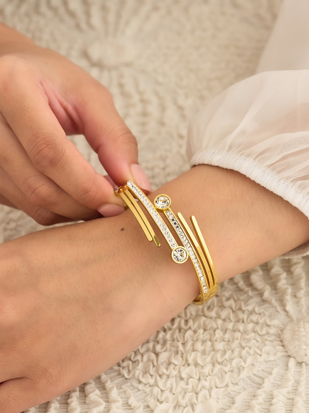 Aurelia Orbit Women’s Bracelet
