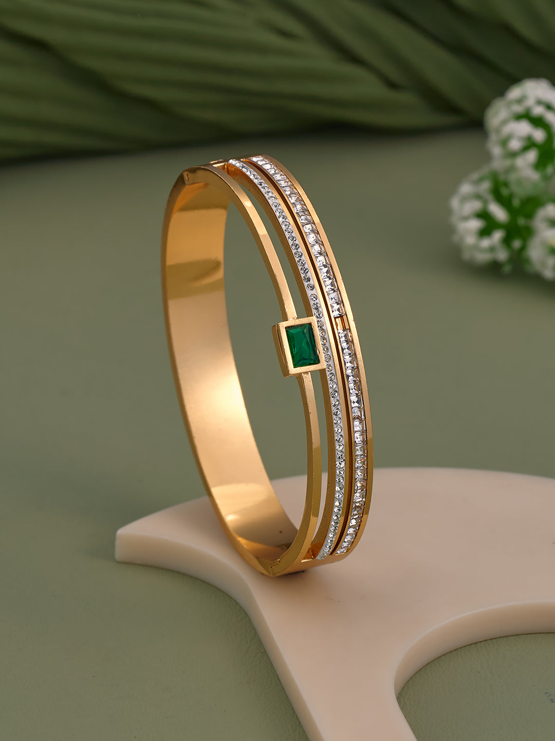 Emerelle Luxe Women’s Bracelet